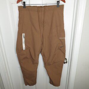 Nike Sportswear Style Essentials Utility Pants Men 34x28 Cargo DM6681-256
